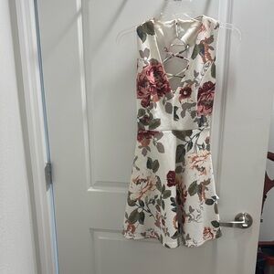 Trac White and Pink Floral Mini Dress Puff Sleeve Plunge Neckline